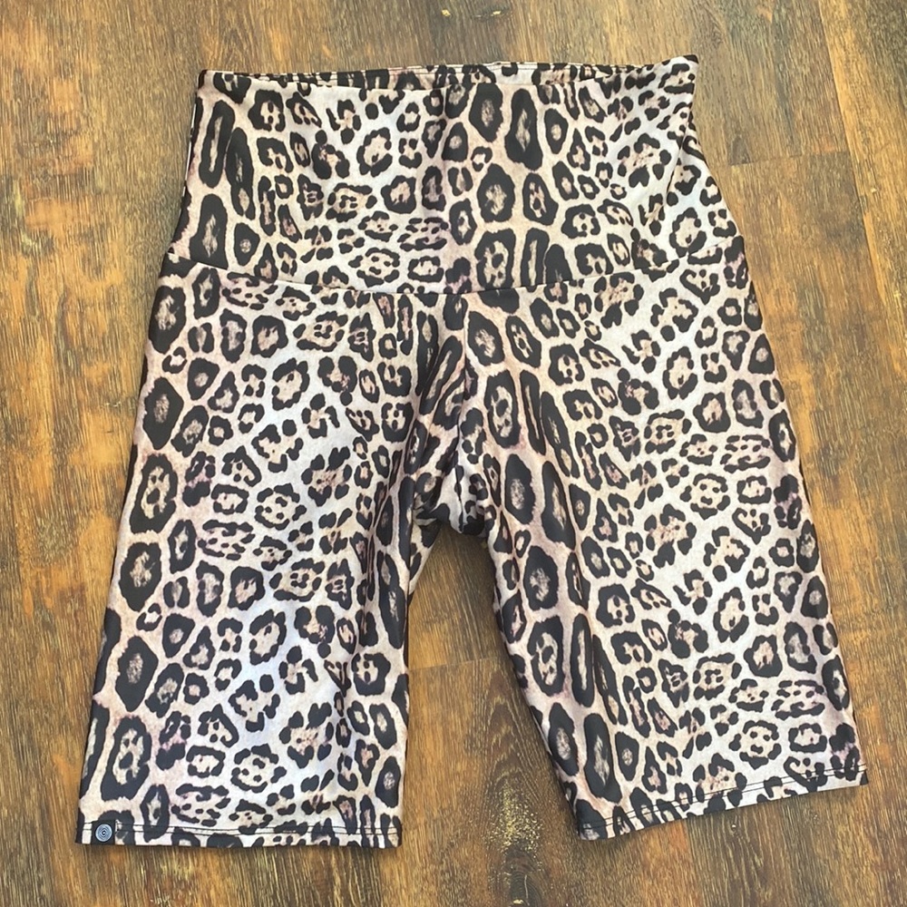 Onzie Cheetah Bike Shorts